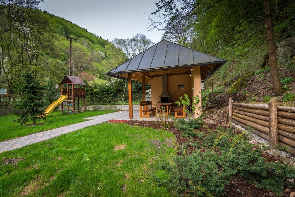 Apartmany Weissov Dom Банска-Штьявница Экстерьер фото